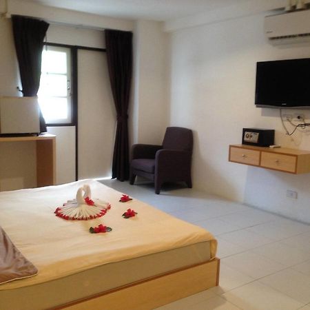 Nin Apartments Karon Beach Phuket Luaran gambar