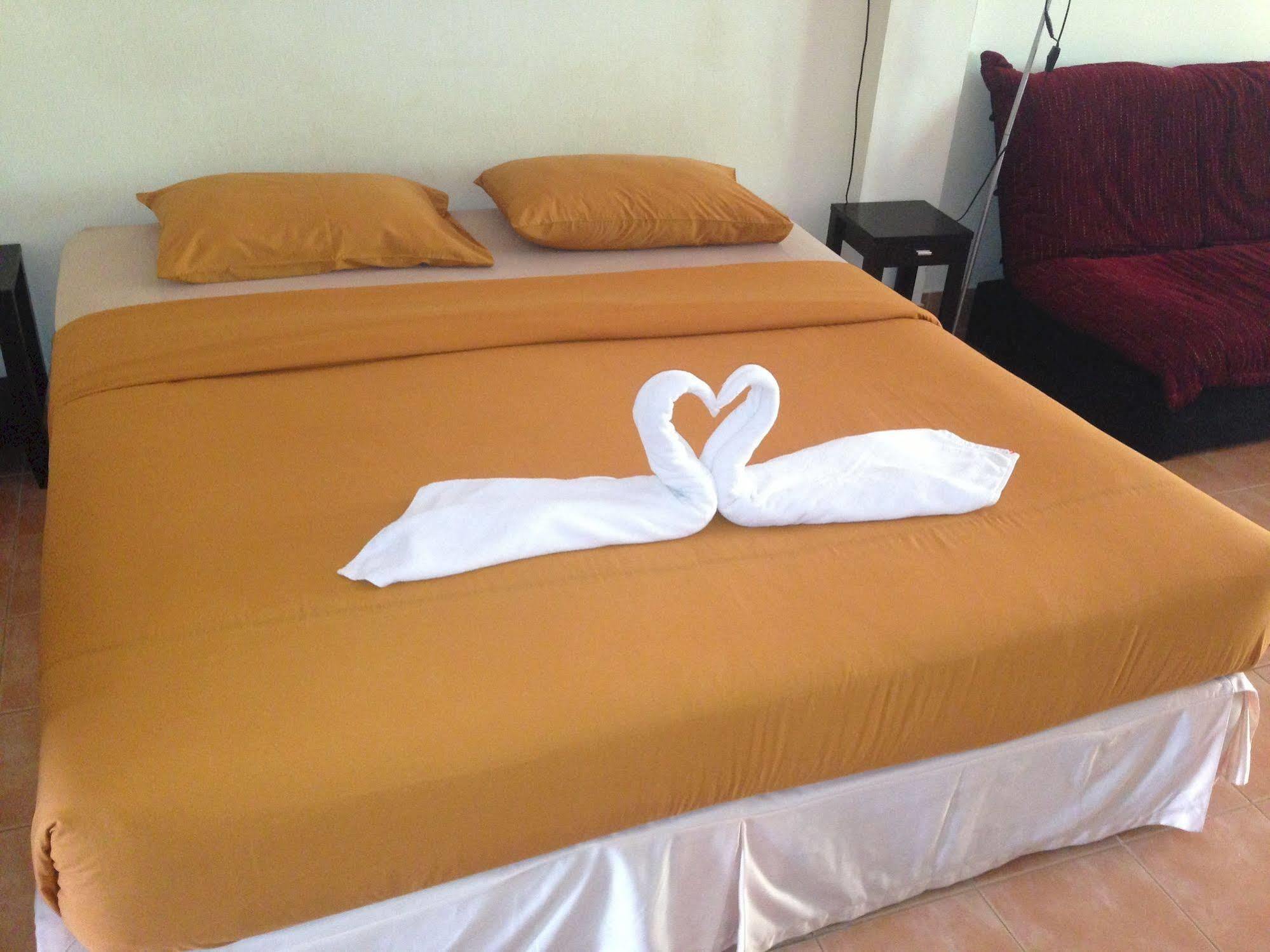 Nin Apartments Karon Beach Phuket Luaran gambar