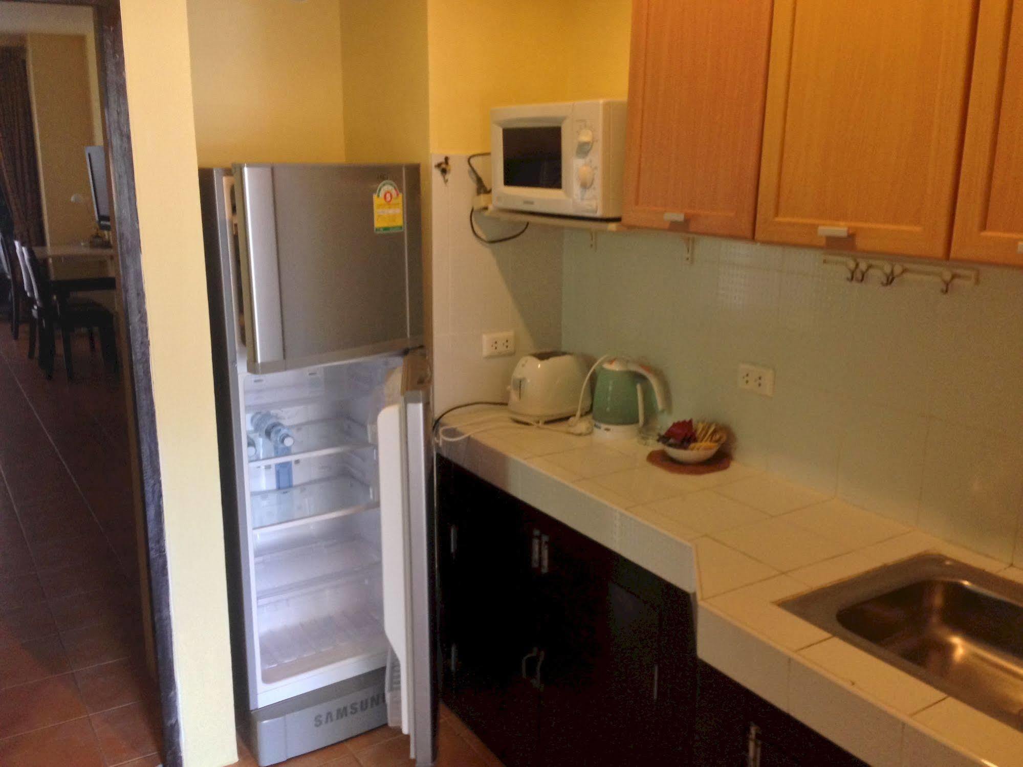 Nin Apartments Karon Beach Phuket Luaran gambar