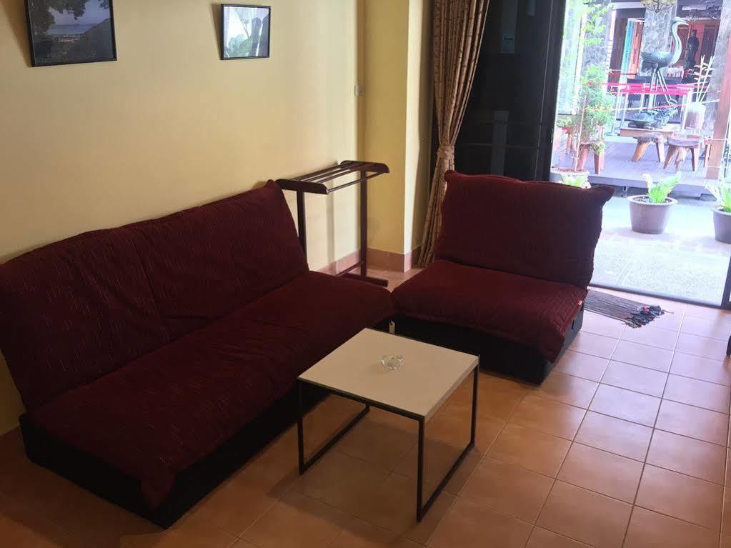 Nin Apartments Karon Beach Phuket Luaran gambar